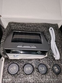 Kontrola tlaku v pneumatikách TPMS - 4x senzor / solárne