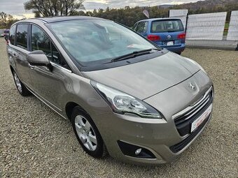 PEUGEOT 5008  (2014) PANORAMA