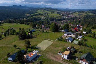 Na predaj pozemok v Oravskej Lesnej – časť Bučina