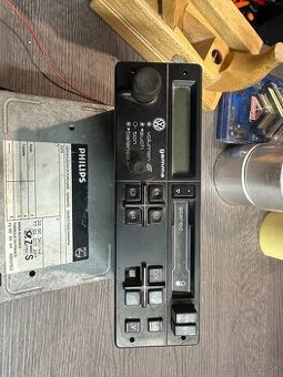 Autorádio VW Gamma – vintage / na renováciu