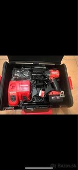 Aku rázový uťahovák