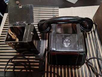 Krásny starožitný telefón TESLA 