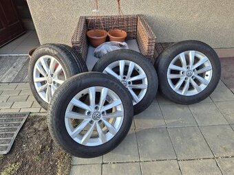Predám hliníkové disky s pneumatiky.