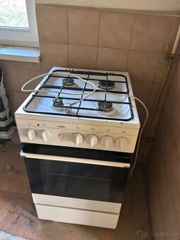 Plynový sporak elektricka truba