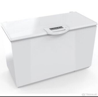 Truhlicová mraznička