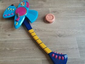 Hracia gitara pre malých hudobníkov