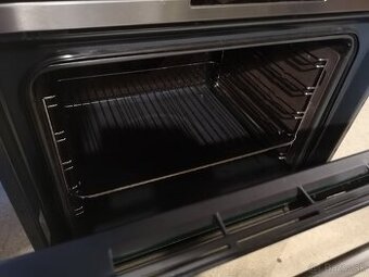 Vstavaná rúra Electrolux