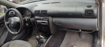 Seat Leon interiér diely