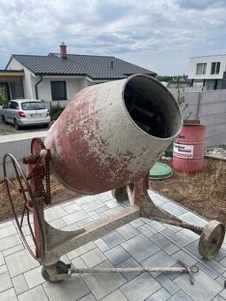 Predám miešačku na betón 380V