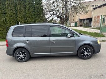 VOLKSWAGEN TOURAN 2.0 Tdi