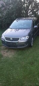 Rozpredám na diely Volkswagen Touran 1.4