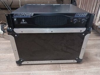 Predám zosilňovač Behringer E2500