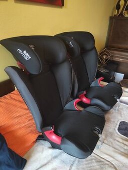 Predám autosedačku ROMER Kidfix SL Black