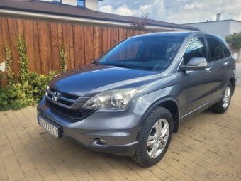 Predám Honda CR-V 2,2 D-TEC 4x4, rok 2012