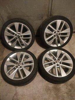 4ks orig. Škoda 5x100 R17 pneu 215/40 R17 7mm
