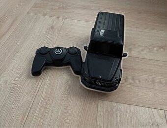 Autíčko na ovládač Mercedes, Hrkalky na kočík