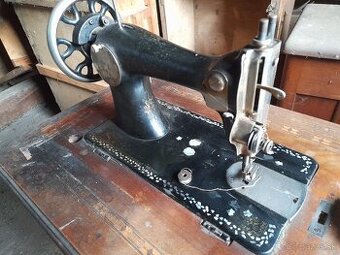 Šijací stroj Singer