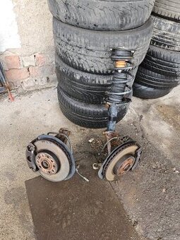 Otoce (predne tehlice)octavia 3 golf 7