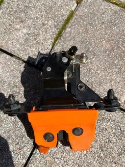 Zamok kufra skoda octavia 1