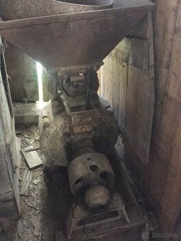 Predám historický šrotovník