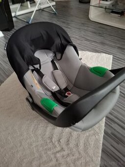 Ponukam autosedačku..vajičko