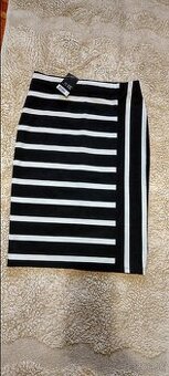 Zaujímavá dámska sukňa, veľkosť XS