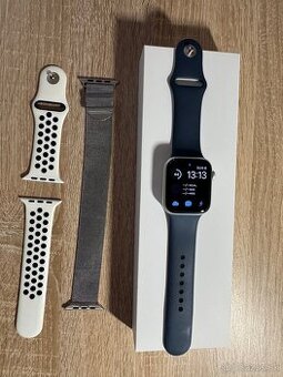 Apple Watch SE (2. generácia) Silver