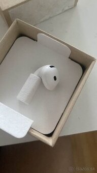 Airpod 4 ľavý