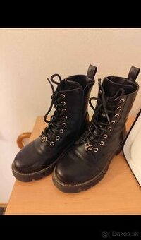 Dievčenské prechodné topánky