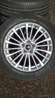 Originální Audi R18 8J ET39 – kvalitní Michelin –