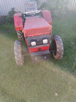 Doma robený malotraktor