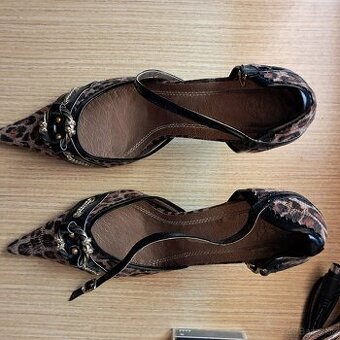 Dámske sandále - leopardí vzor