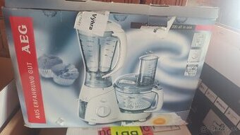 Multifinkcny mixer AEG KM 700 all in one(nepouzity)