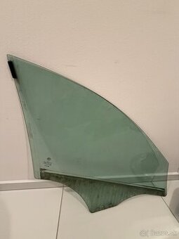 Alfa Romeo Giulietta predné ľavé dvere, sklo, zámok a iné