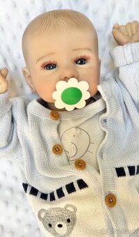 Realistická bábika Jakubko