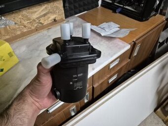 Predám palivový filter WK 8099 pre dieselové motory