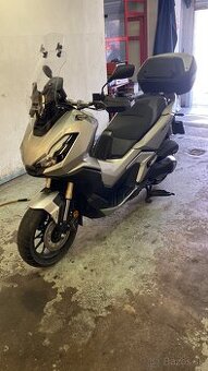 Honda ADV 350