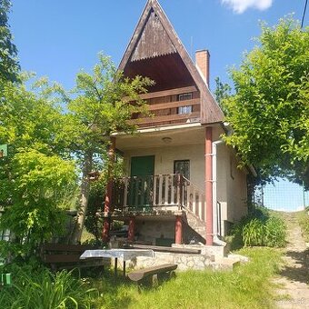 Predám domček zo záhradou a vinicou, chatka, hajlok