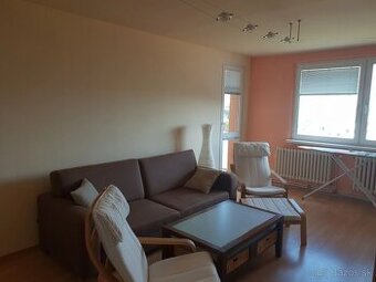 VIVAREAL  Veľký 4 izbový byt, rekonštrukcia, výmera až 83 m