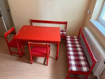 Kuchynský set stôl , lavice