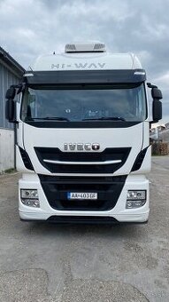 Nakladne auto hydraulické čelo IVECO