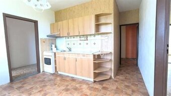 Na predaj priestranný 3,5-izbový byt v Partizánskom, 72m2