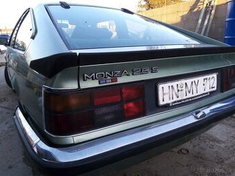 Opel Monza - 1