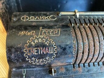 Mechanicka ruska kalkulacka