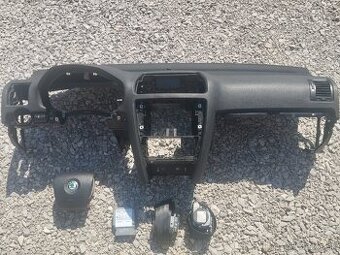 Škoda Octavia II palubovka/sada Airbagov orginál diel