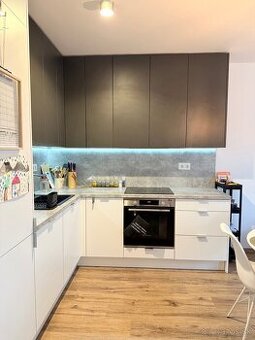 KRÁSNY 2IZB. BYT S BALKÓNOM V NOVOSTAVBE, MALOKRÁSŇANSKA UL.