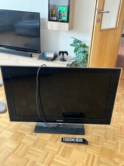 Samsung 40” Full HD LCD