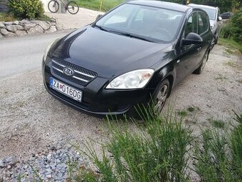 Predám Kia Ceed 1.4 benzín 2007