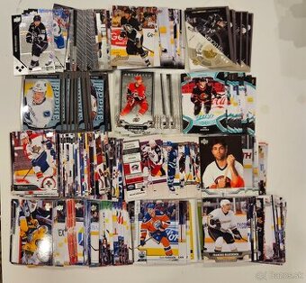 Hokejove kartičky LOT 1235ks