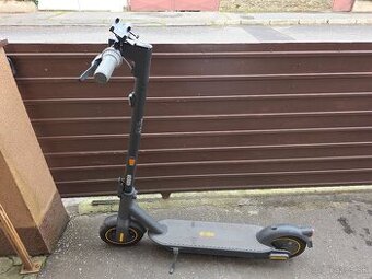 Elektrokolobežka Segway Ninebot KickScooter Max G30E II